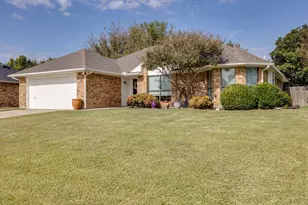 4 Salida Dr, Trophy Club, TX 76262 - Photo 2