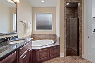 1806 Park Highland Way, Arlington, TX 76012 - Photo 18