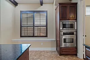 1806 Park Highland Way, Arlington, TX 76012 - Photo 8