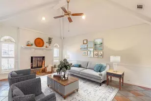 2036 Lavaca Trail, Carrollton, TX 75010 - Photo 6