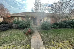 2008 Gardanne Ln, Carrollton, TX 75007 - Photo 1