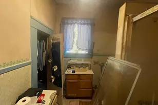 205 N Waco St, Hillsboro, TX 76645 - Photo 4