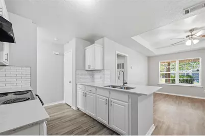 309 Gravel Street, Waxahachie, TX 75165 - Photo 4