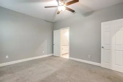 3901 Baylor Street, Fort Worth, TX 76119 - Photo 24