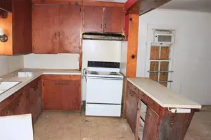 602 N Marion St, Richland Springs, TX 76871 - Photo 28