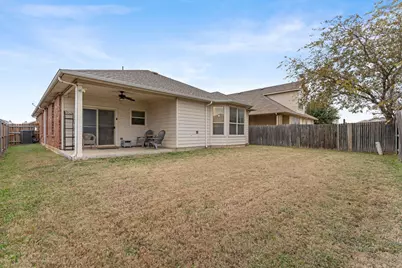 8505 Field Creek Court, Fort Worth, TX 76134 - Photo 22
