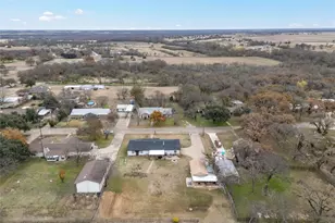 107 Woody Ray Dr, Elm Mott, TX 76640 - Photo 38