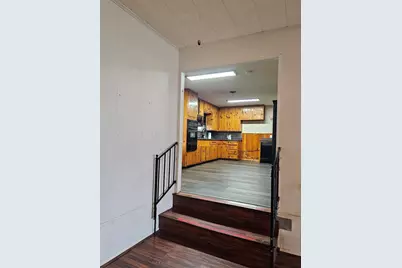 817 N Lacy Drive, Lacy Lakeview, TX 76705 - Photo 6