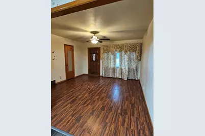 817 N Lacy Drive, Lacy Lakeview, TX 76705 - Photo 2