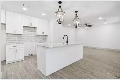 5637 Mesa Loop, Granbury, TX 76048 - Photo 12