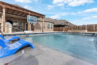 817 Crest Breeze Drive, Fort Worth, TX 76052 - Photo 34