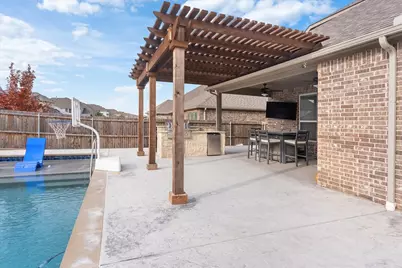 817 Crest Breeze Drive, Fort Worth, TX 76052 - Photo 30