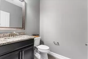 817 Crest Breeze Dr, Fort Worth, TX 76052 - Photo 8