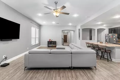 817 Crest Breeze Drive, Fort Worth, TX 76052 - Photo 24