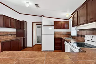 315 Glenwood St, Gainesville, TX 76240 - Photo 12