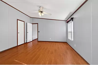 315 Glenwood Street, Gainesville, TX 76240 - Photo 26