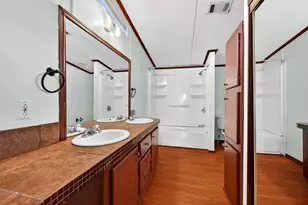 315 Glenwood St, Gainesville, TX 76240 - Photo 28