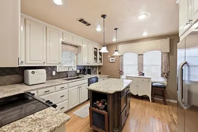 122 E 7th Street, Lancaster, TX 75146 - Photo 8