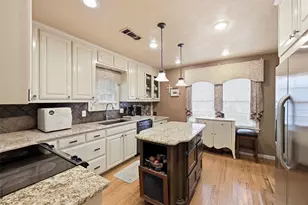 122 E 7th St, Lancaster, TX 75146 - Photo 8