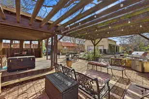 122 E 7th St, Lancaster, TX 75146 - Photo 26