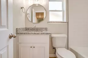 921 Willow Cir S, Burleson, TX 76028 - Photo 10