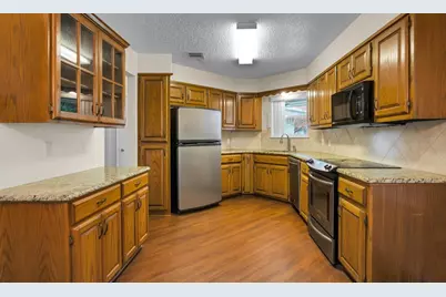 1013 December Drive, Hewitt, TX 76643 - Photo 8