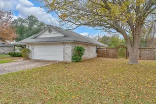 1013 December Dr, Hewitt, TX 76643 - Photo 24