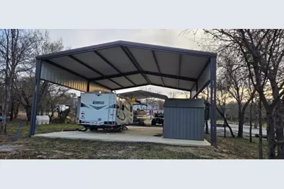 137 Buffalo Gap Drive, Bridgeport, TX 76426 - Photo 4