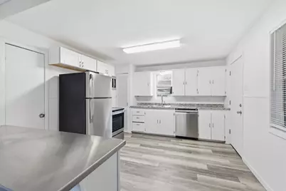 300 E 6th Street, Krum, TX 76249 - Photo 8