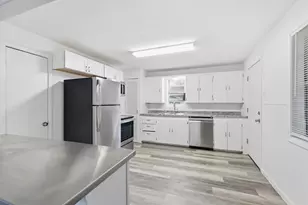 300 E 6th St, Krum, TX 76249 - Photo 8