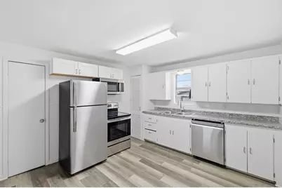 300 E 6th Street, Krum, TX 76249 - Photo 10