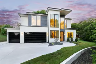 6984 Santa Barbara Dr, Dallas, TX 75214 - Photo 2