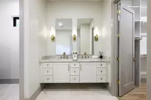 6984 Santa Barbara Dr, Dallas, TX 75214 - Photo 28