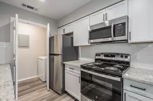 5662 Cedar Creek Dr, Benbrook, TX 76109 - Photo 12