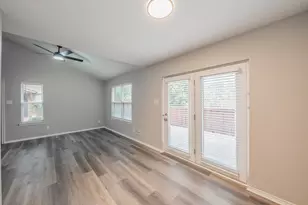 5662 Cedar Creek Dr, Benbrook, TX 76109 - Photo 16