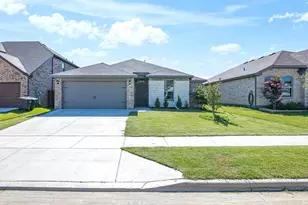 9929 Mescalbean Blvd, Fort Worth, TX 76036 - Photo 2