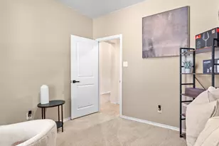 9929 Mescalbean Blvd, Fort Worth, TX 76036 - Photo 10