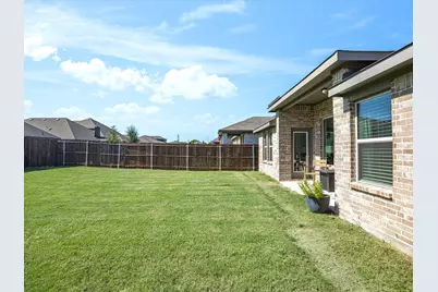 9929 Mescalbean Boulevard, Fort Worth, TX 76036 - Photo 32