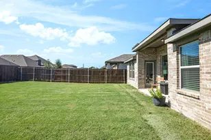 9929 Mescalbean Blvd, Fort Worth, TX 76036 - Photo 32