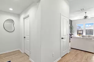 9929 Mescalbean Blvd, Fort Worth, TX 76036 - Photo 12