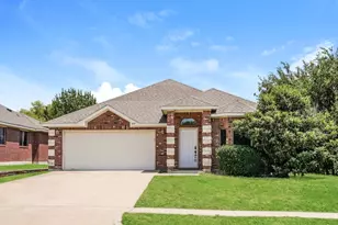809 Bahar Ct, Arlington, TX 76010 - Photo 2