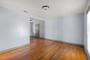 2725 Bowling Green Ave, Dallas, TX 75216 - Photo 8