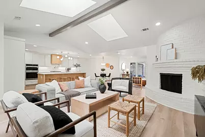 9376 Briarhurst Drive, Dallas, TX 75243 - Photo 2