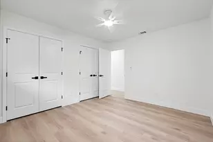 9376 Briarhurst Dr, Dallas, TX 75243 - Photo 30