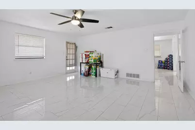 10569 Range Road, Justin, TX 76247 - Photo 16