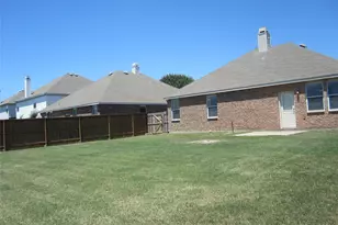 1940 Caddo Springs Dr, Fort Worth, TX 76247 - Photo 2