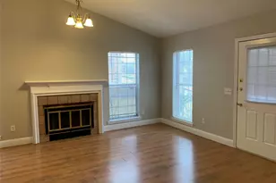 2211 Forestbrook Dr, Garland, TX 75040 - Photo 2