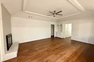 7351 Wellcrest Dr, Dallas, TX 75230 - Photo 10