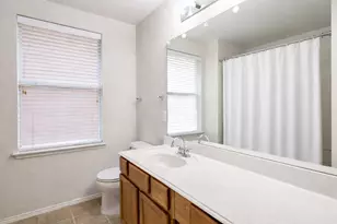 1313 Illinois Ave, Lancaster, TX 75134 - Photo 10