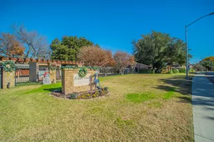 5676 Cedar Creek Dr, Benbrook, TX 76109 - Photo 16